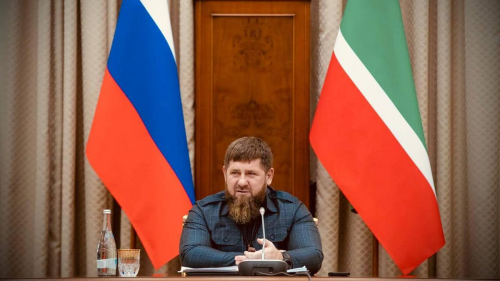 Кадыров призвал закрыть салоны красоты, "развращающие людей"